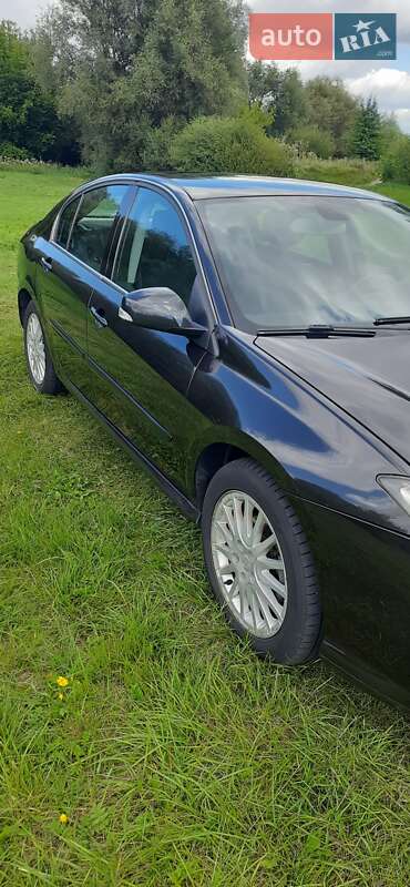 Лифтбек Renault Laguna 2011 в Вараше