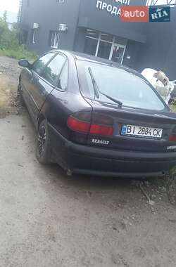 Лифтбек Renault Laguna 1994 в 