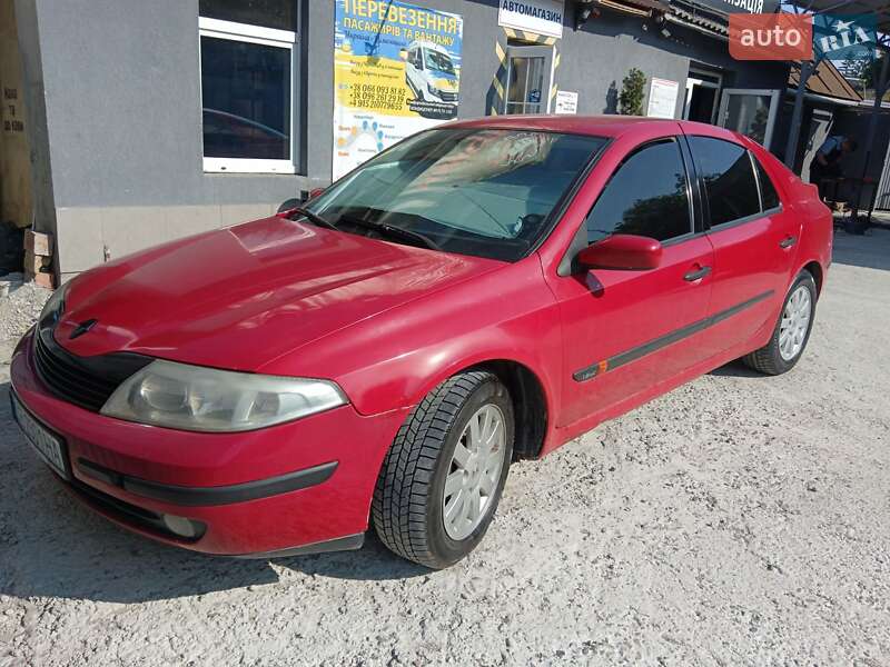 Ліфтбек Renault Laguna 2002 в Чернівцях фото 5 Ліфтбек Renault Laguna 2002 в Чернівцях