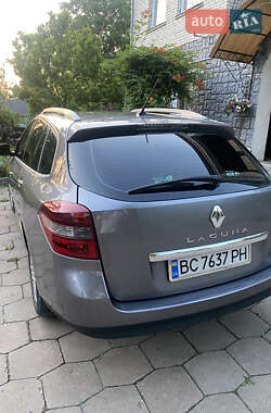 Универсал Renault Laguna 2011 в 