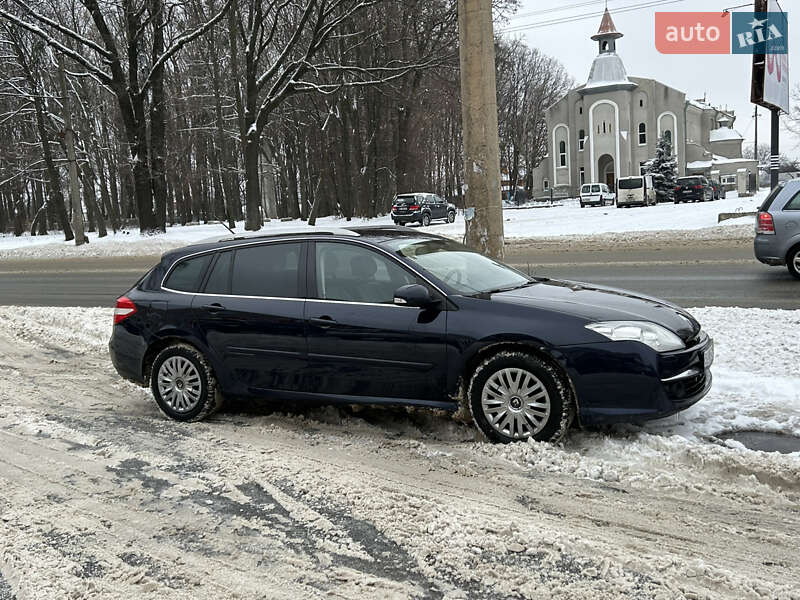 Універсал Renault Laguna 2010 в Полтаві