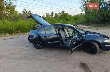 Ліфтбек Renault Laguna 2001 в 