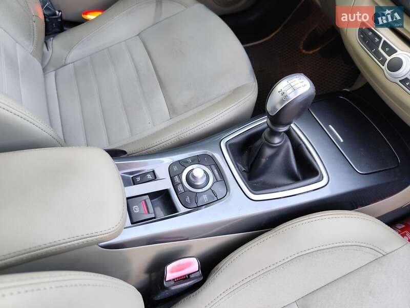 Универсал Renault Laguna 2009 в Львове фото 14 Универсал Renault Laguna 2009 в Львове