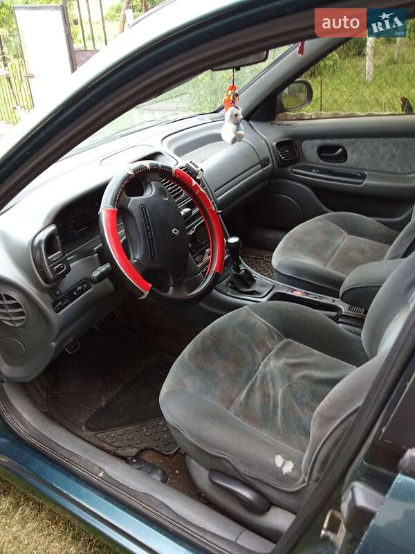 Универсал Renault Laguna 1996 в Шептицькому
