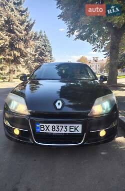 Лифтбек Renault Laguna 2012 в 
