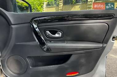 Лифтбек Renault Laguna 2012 в 