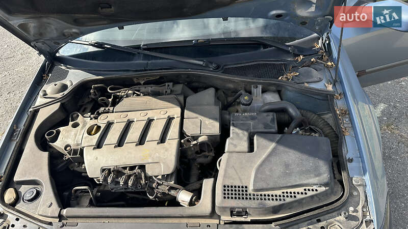Универсал Renault Laguna 2004 в Харькове фото 10 Универсал Renault Laguna 2004 в Харькове