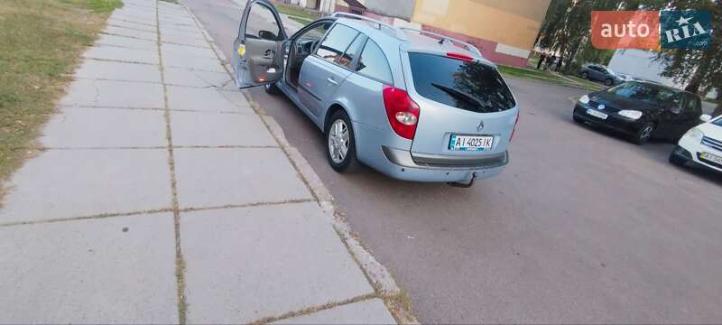 Универсал Renault Laguna 2002 в Вараше фото 7 Универсал Renault Laguna 2002 в Вараше