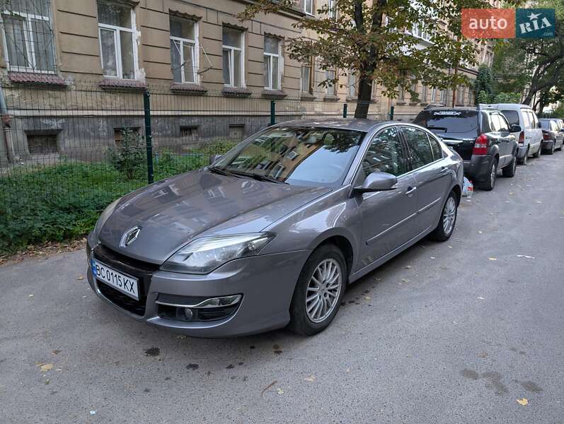 Renault Laguna 2011