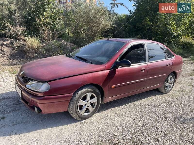 Ліфтбек Renault Laguna 1995 в Тернополі