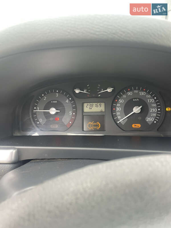 Універсал Renault Laguna 2005 в Яворові фото 5 Універсал Renault Laguna 2005 в Яворові