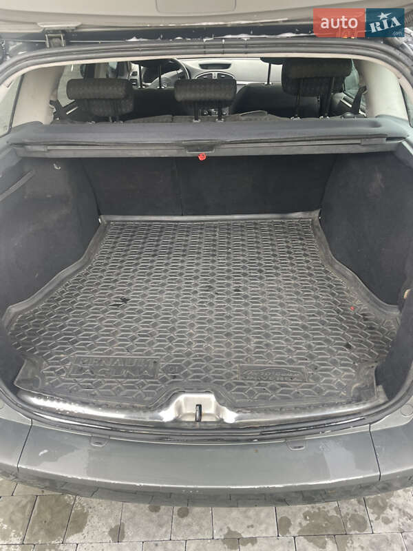 Універсал Renault Laguna 2005 в Яворові фото 10 Універсал Renault Laguna 2005 в Яворові