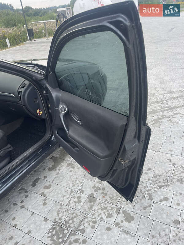 Універсал Renault Laguna 2005 в Яворові фото 13 Універсал Renault Laguna 2005 в Яворові