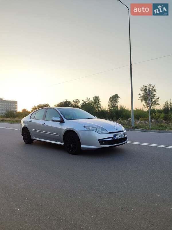 Лифтбек Renault Laguna 2008 в Волочиске