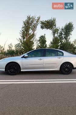 Ліфтбек Renault Laguna 2008 в 