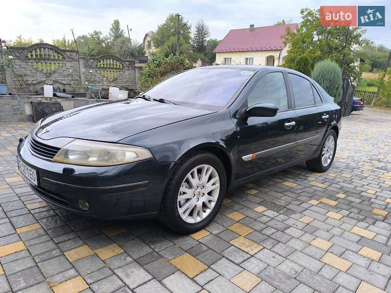 Лифтбек Renault Laguna 2001 в Черновцах