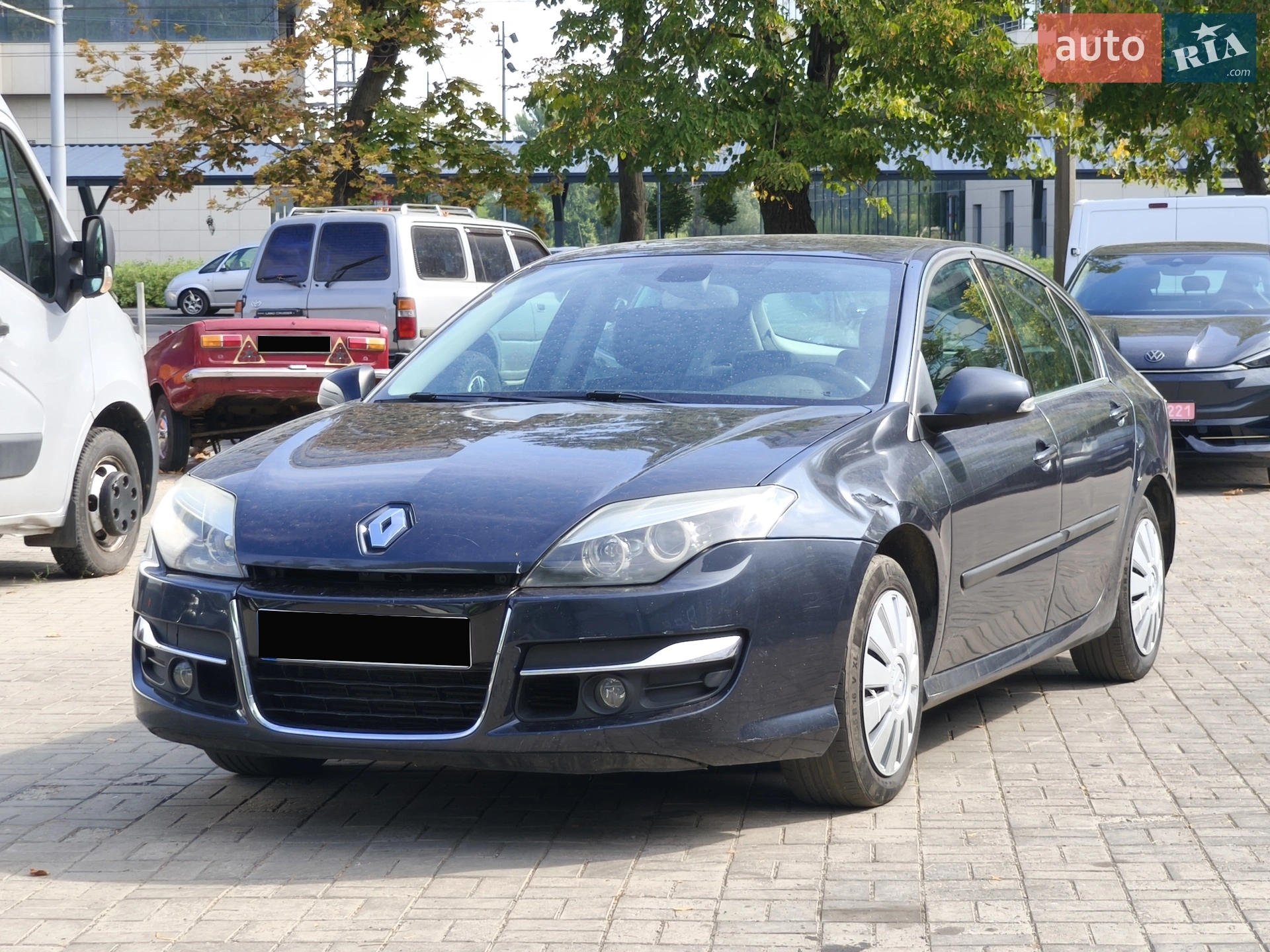 2011 Renault Laguna - фото 1