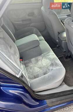 Лифтбек Renault Laguna 2001 в 