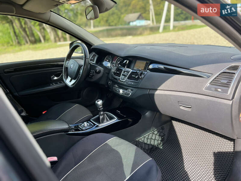Лифтбек Renault Laguna 2011 в Сторожинце фото 35 Лифтбек Renault Laguna 2011 в Сторожинце