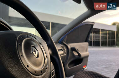 Универсал Renault Laguna 2003 в 