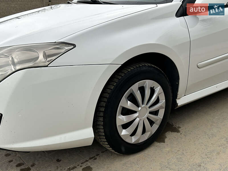 Универсал Renault Laguna 2010 в Львове