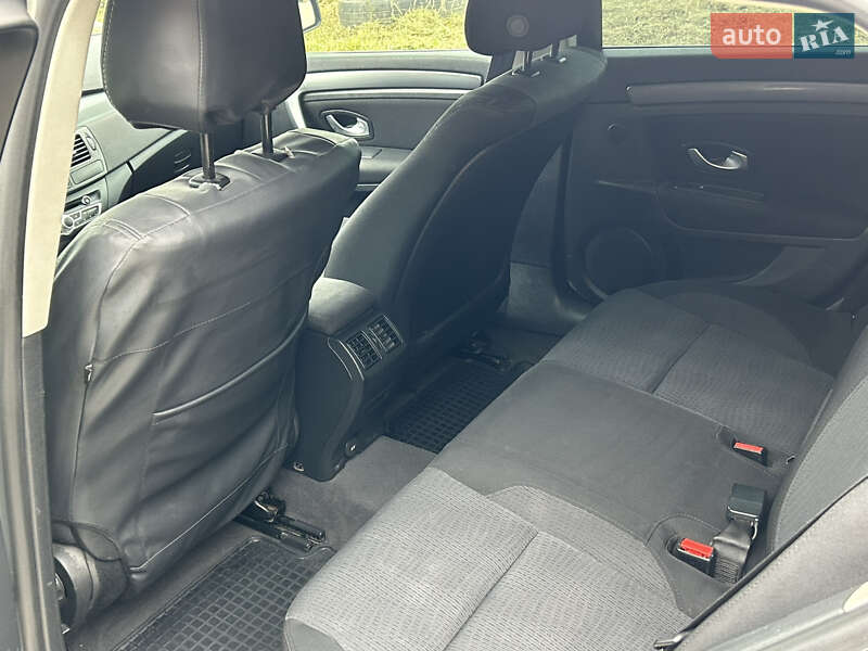 Универсал Renault Laguna 2010 в Львове