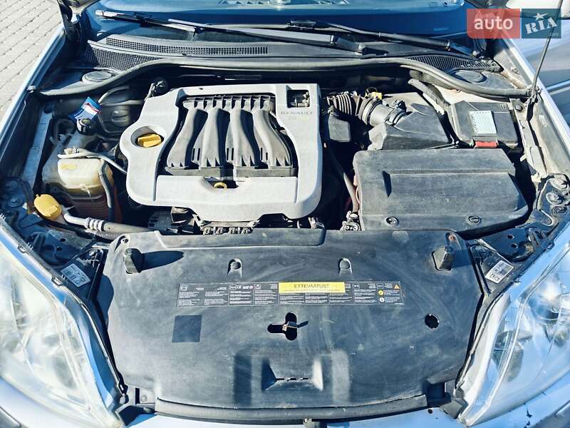 Лифтбек Renault Laguna 2009 в Полтаве фото 22 Лифтбек Renault Laguna 2009 в Полтаве