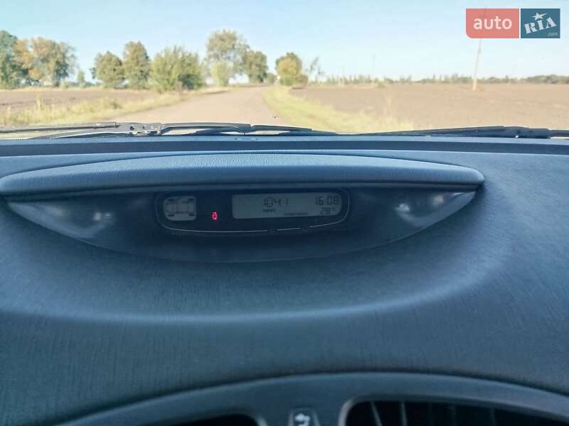 Универсал Renault Laguna 2001 в Нежине фото 35 Универсал Renault Laguna 2001 в Нежине
