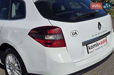 Универсал Renault Laguna 2011 в 