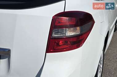 Универсал Renault Laguna 2011 в 