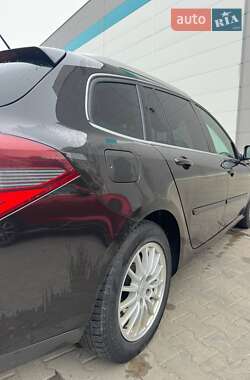 Универсал Renault Laguna 2011 в 