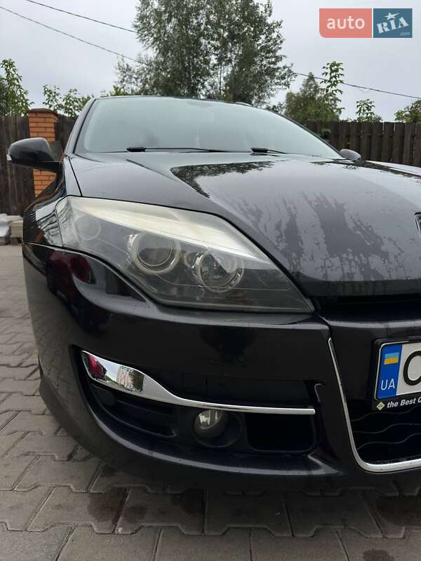 Универсал Renault Laguna 2011 в Крюковщине