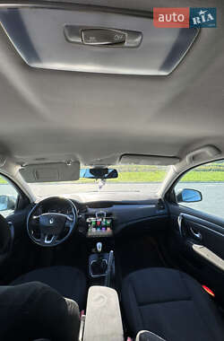 Универсал Renault Laguna 2009 в 