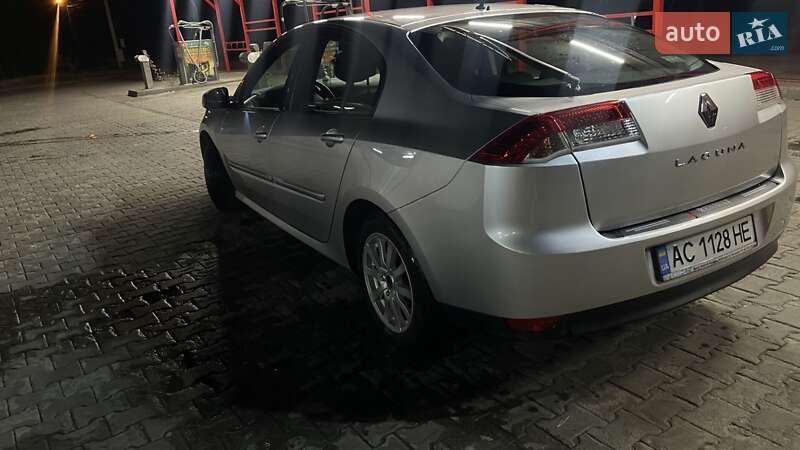 Лифтбек Renault Laguna 2008 в Луцке