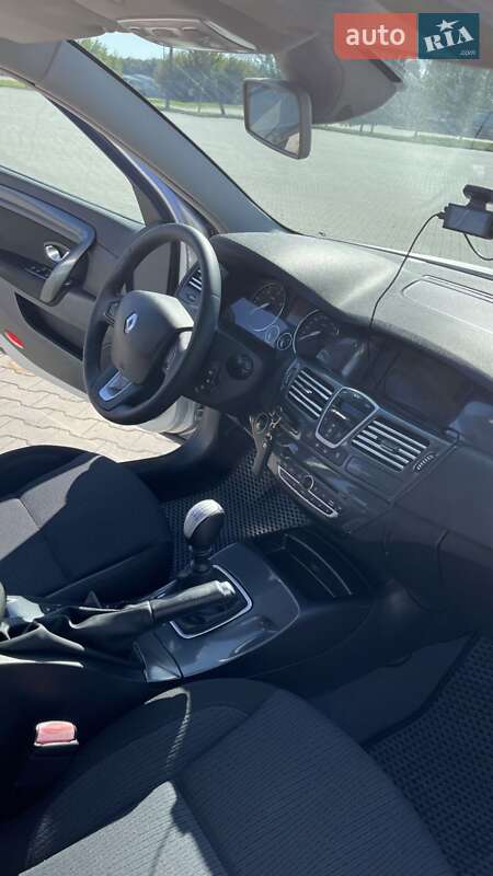 Лифтбек Renault Laguna 2008 в Луцке
