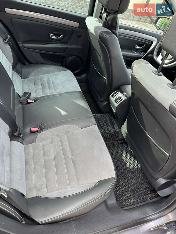 Универсал Renault Laguna 2011 в Полтаве