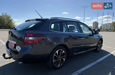 Универсал Renault Laguna 2014 в 