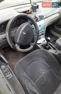 Лифтбек Renault Laguna 2002 в  фото 2 Лифтбек Renault Laguna 2002 в