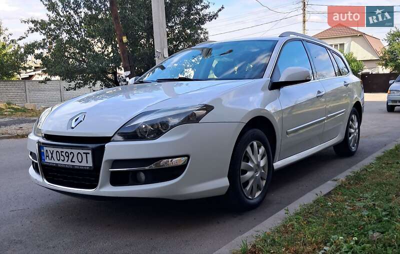 Универсал Renault Laguna 2011 в 