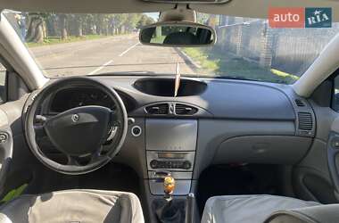 Универсал Renault Laguna 2001 в 