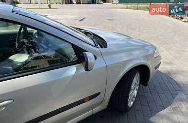 Лифтбек Renault Laguna 2003 в 