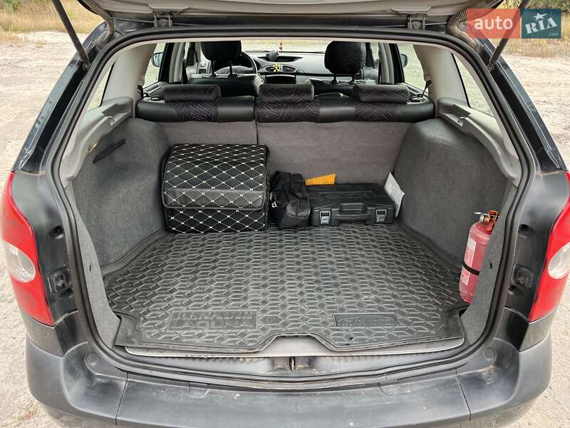 Универсал Renault Laguna 2004 в Новых Санжарах