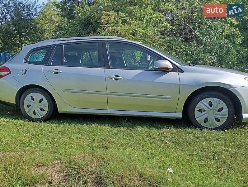 Универсал Renault Laguna 2008 в Луцке
