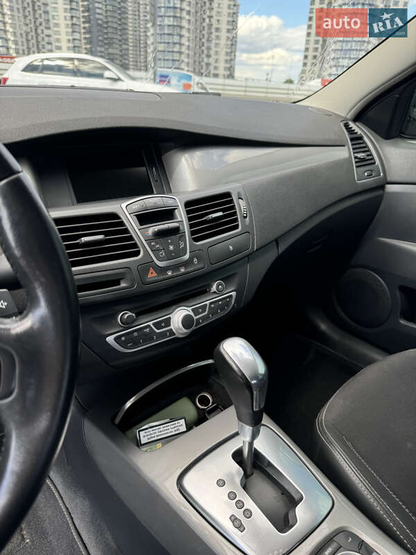 Универсал Renault Laguna 2013 в Киеве
