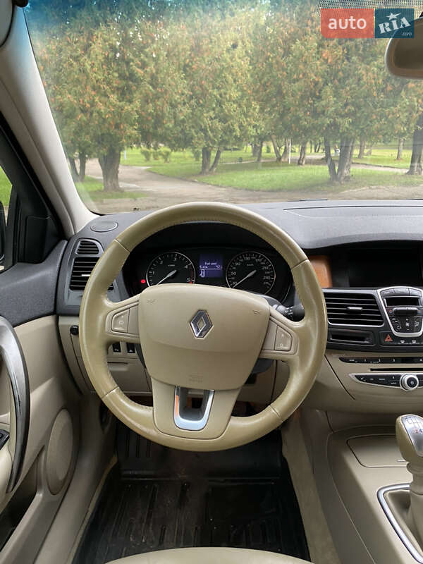 Лифтбек Renault Laguna 2009 в Ровно фото 24 Лифтбек Renault Laguna 2009 в Ровно