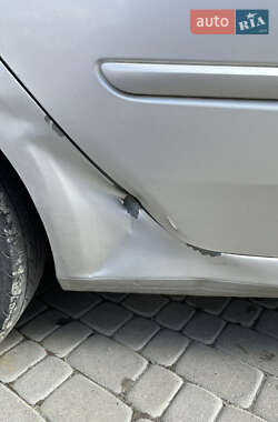Універсал Renault Laguna 2012 в  фото 13 Універсал Renault Laguna 2012 в