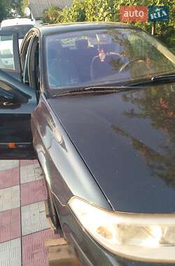 Лифтбек Renault Laguna 2001 в 