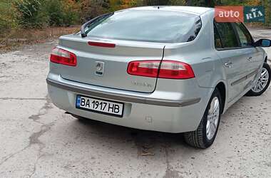 Лифтбек Renault Laguna 2001 в 