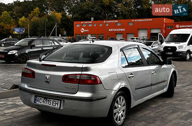 Лифтбек Renault Laguna 2002 в 