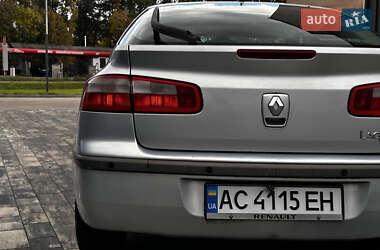 Лифтбек Renault Laguna 2002 в 